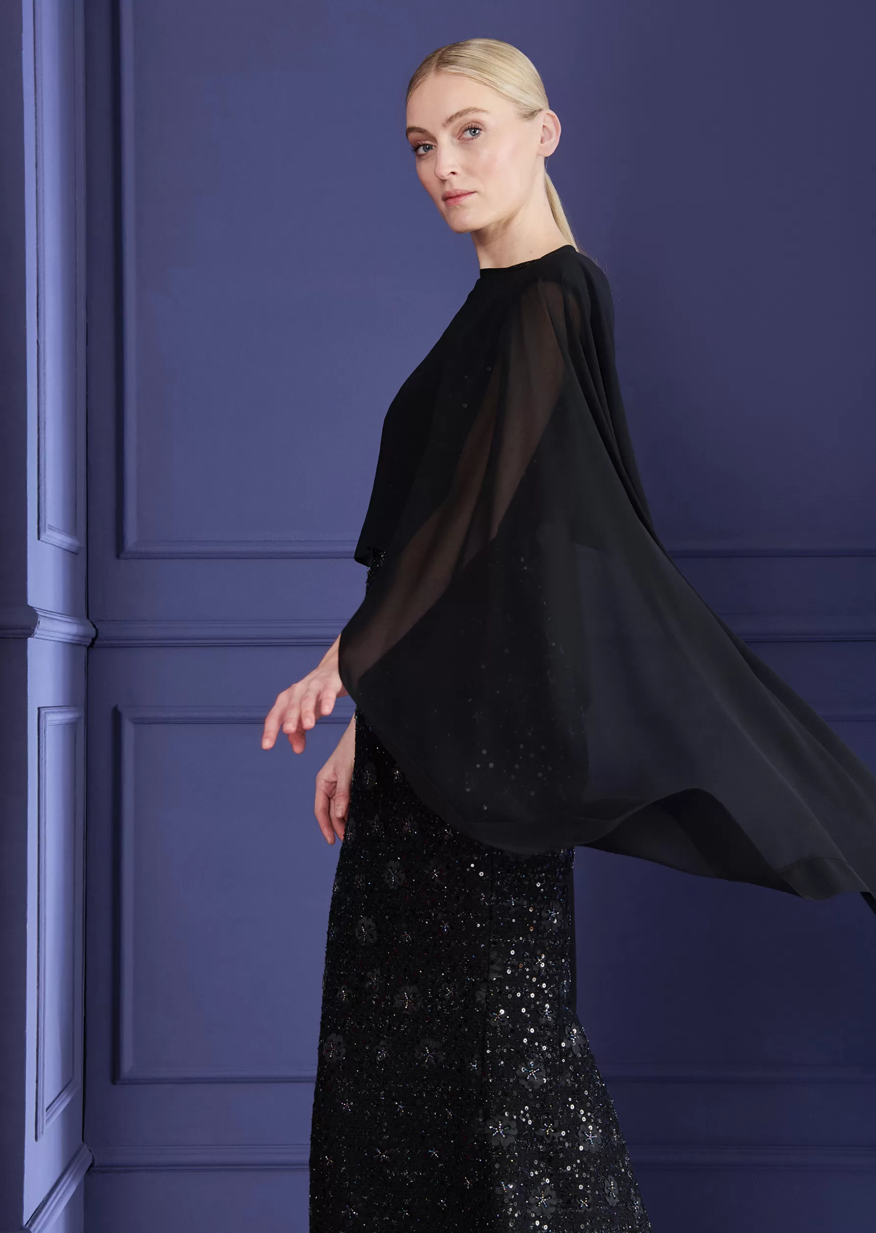 Gifts-Talbot Runhof Poncho Cia1 Black