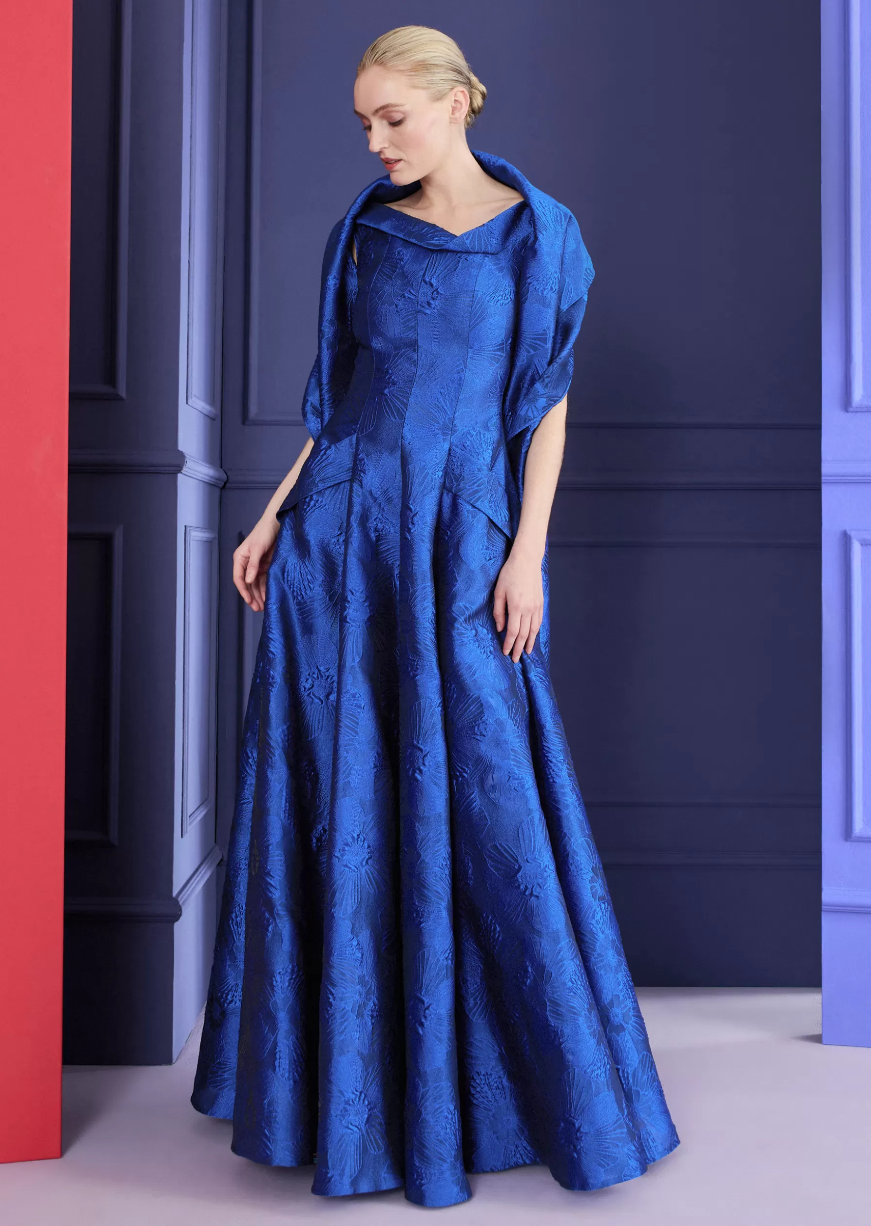 Gifts-Talbot Runhof Stole Kitty9 Royalblau
